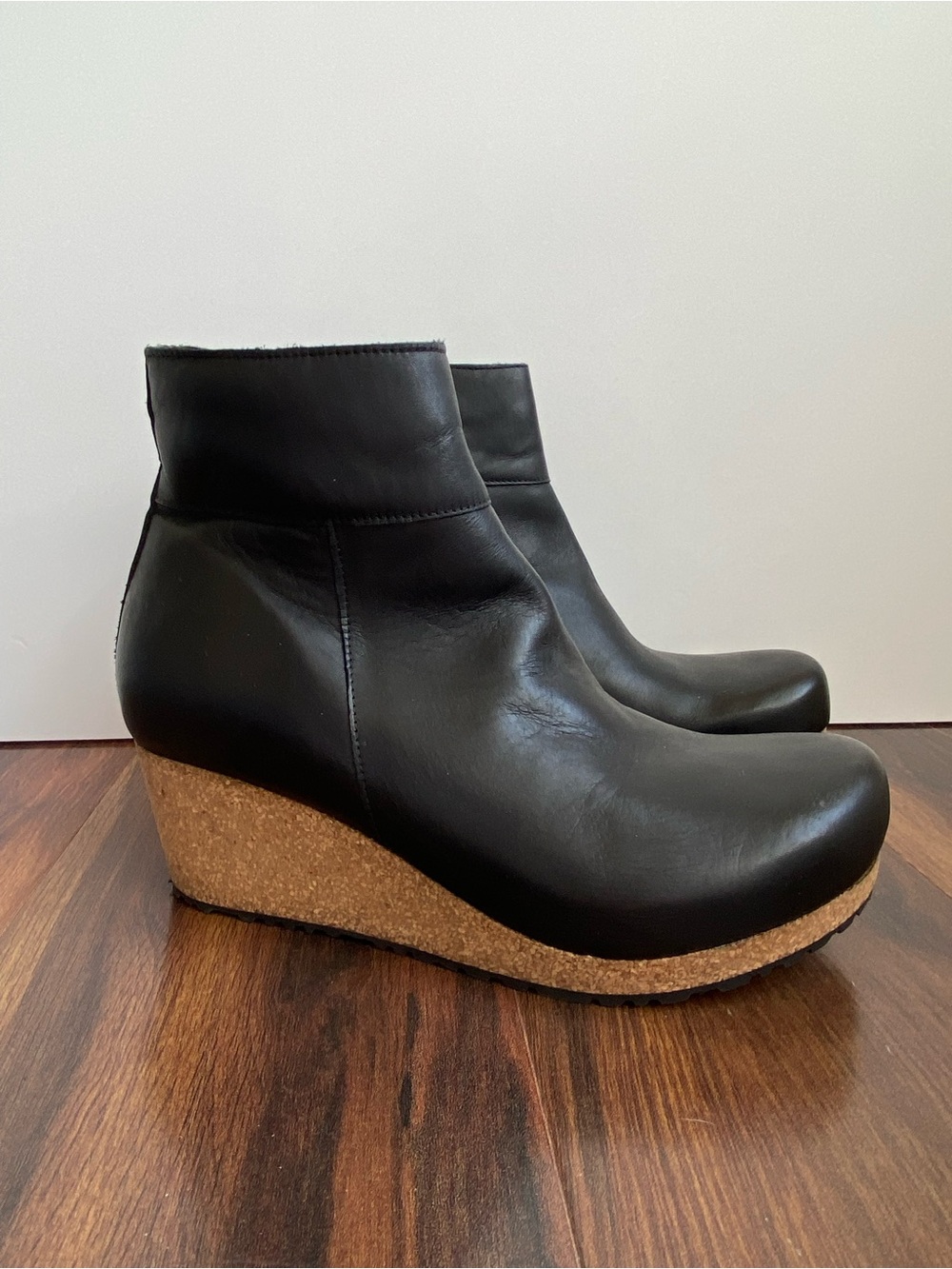Papillio Ebba Leather Wedge Bootie Cork Bottom Side Zip Birkenstock 38 Black